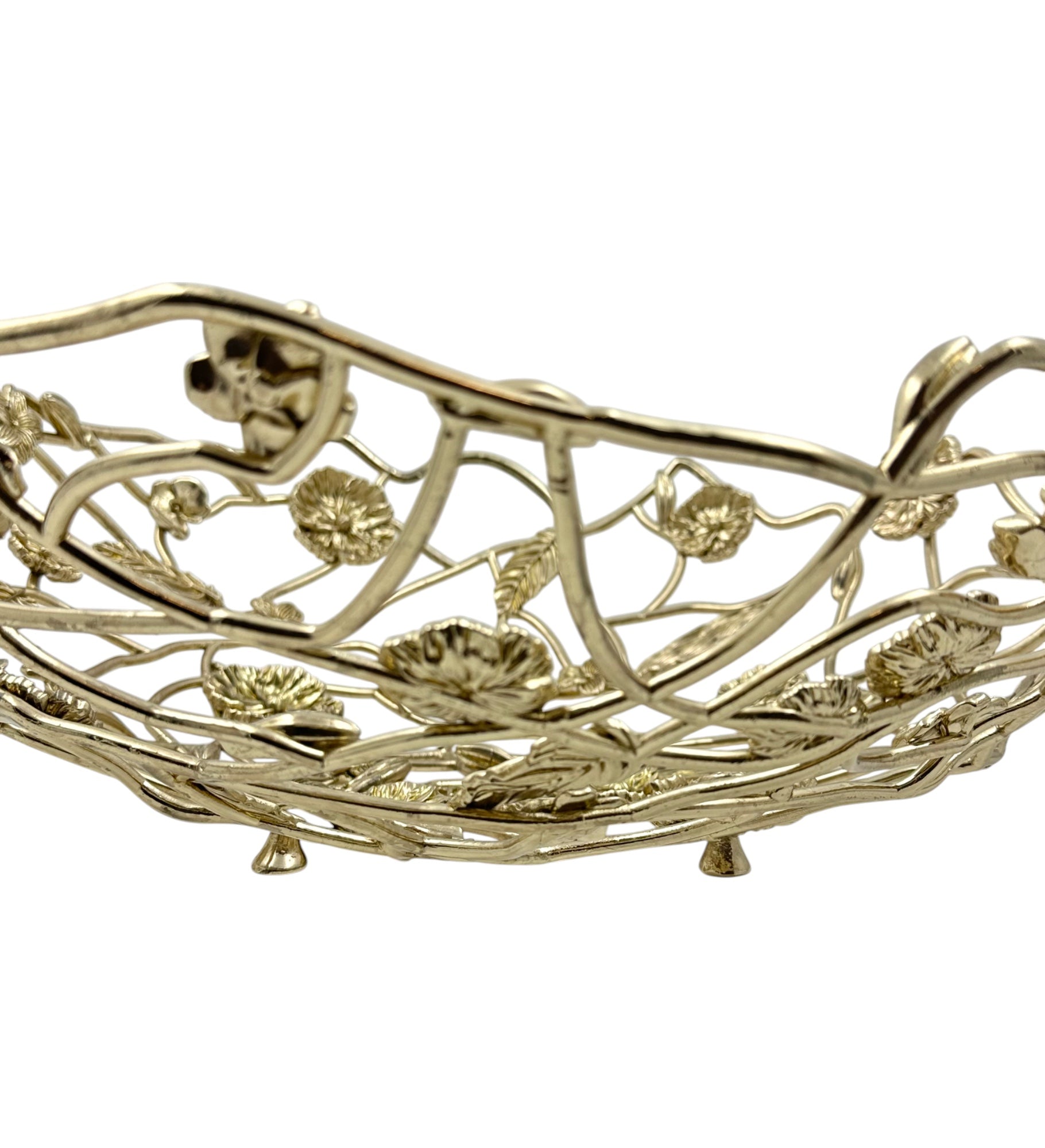 Blossom Weave - Metal Fruit Basket